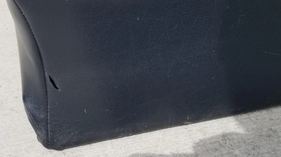 Asiento trasero parte Pontiac Grand Prix 1963 y Bonneville Foto 4 de 4