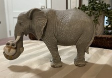 VTG Rare Top Collection Elephant Holding Owl On Trunk Friendship Wisdom Trust