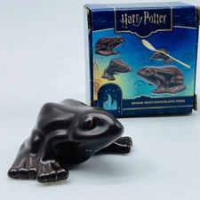 Harry Potter Honeydukes Chocolate Frog Ceramic Figure Spoon Rest Ron Hermione