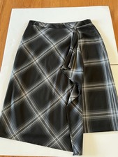 Pendleton Faux wrap skirt, Size 16, Black grey plaid, 100 virgin wool, USA