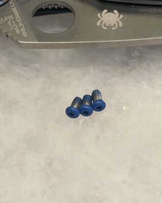 Blue Screws For Spyderco Ambitious Persistence Tenacious Resilience Pocket Clip