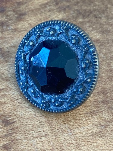 10 pairs of small vintage black glass mourning buttons, various patterns - Picture 6 of 21