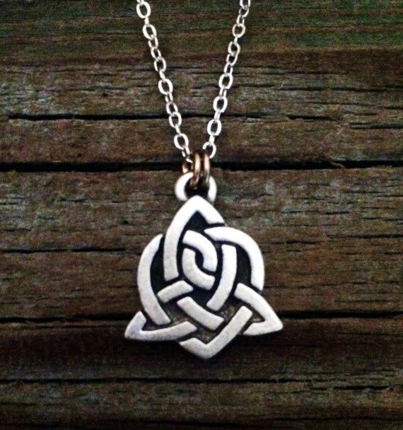 Celtic sister outlet knot necklace