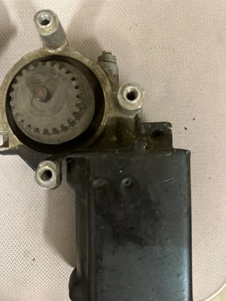 Power Window Motor Parts Master 42-11 Reman - Image 3 of 4