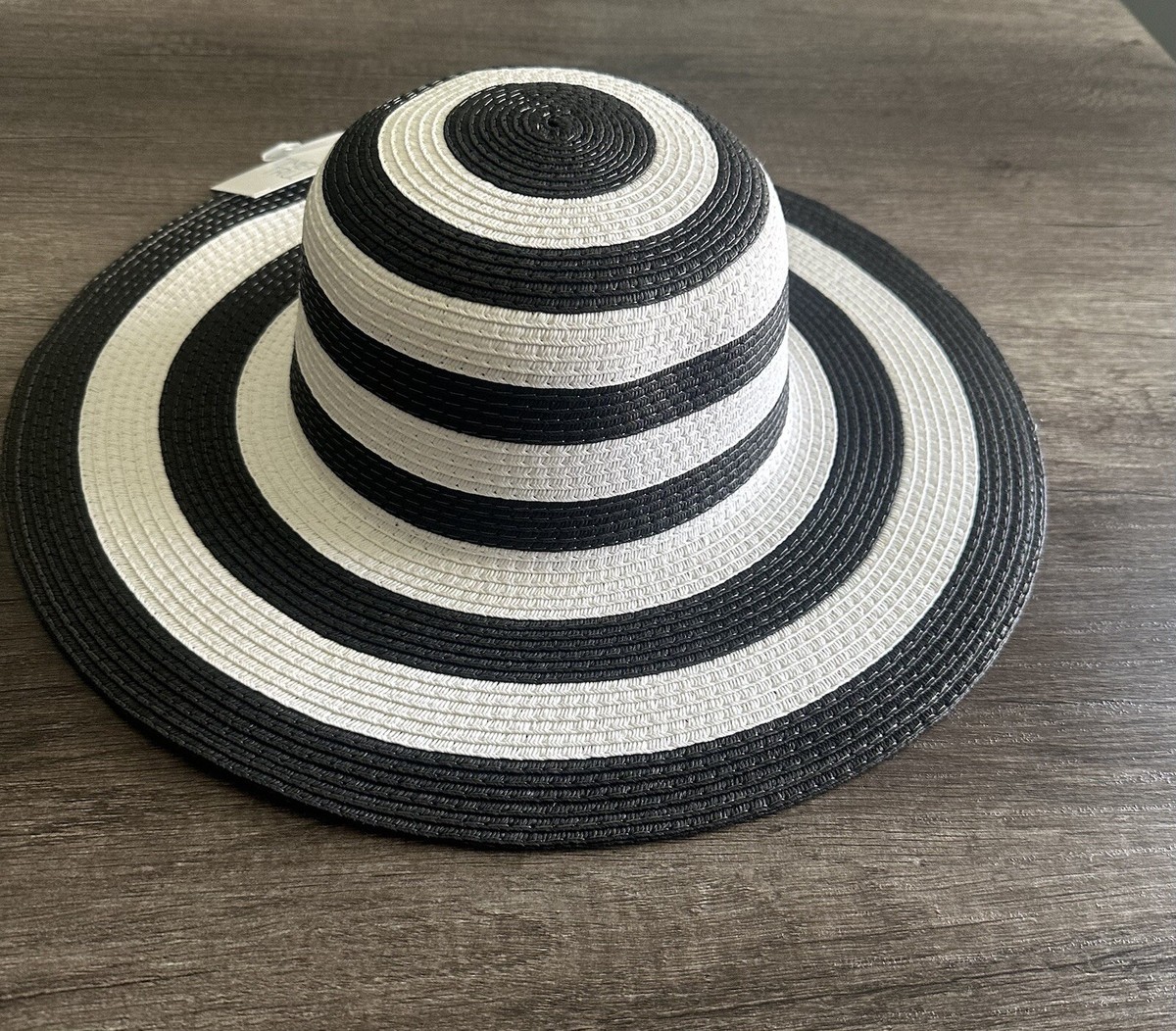 NWT Time and Tru Women's Straw Beach Hat