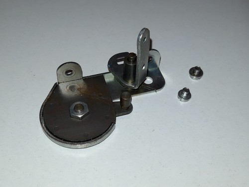 Pos 5) Bauteil aus Dual Plattenspieler Typ 1210 - Ersatzteil