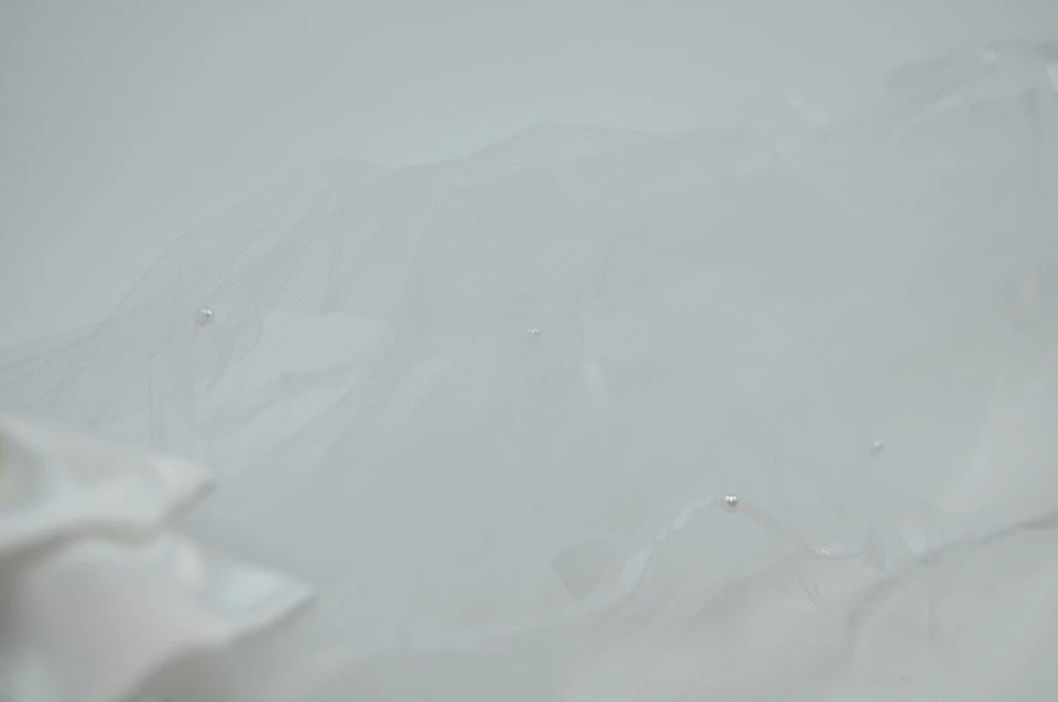 First Communion Young Lady Girl Veil Wedding - Image 3 of 4