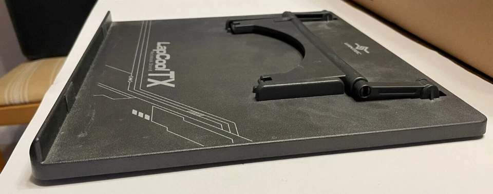 Vantec Lapcool TX 超可调笔记本电脑支架 带内置风扇 — 第 3/3 张图片