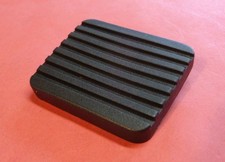 VW Golf 1 Pedalgummi für Kupplung oder Bremse Gummiauflage "SERIE"      170-0010