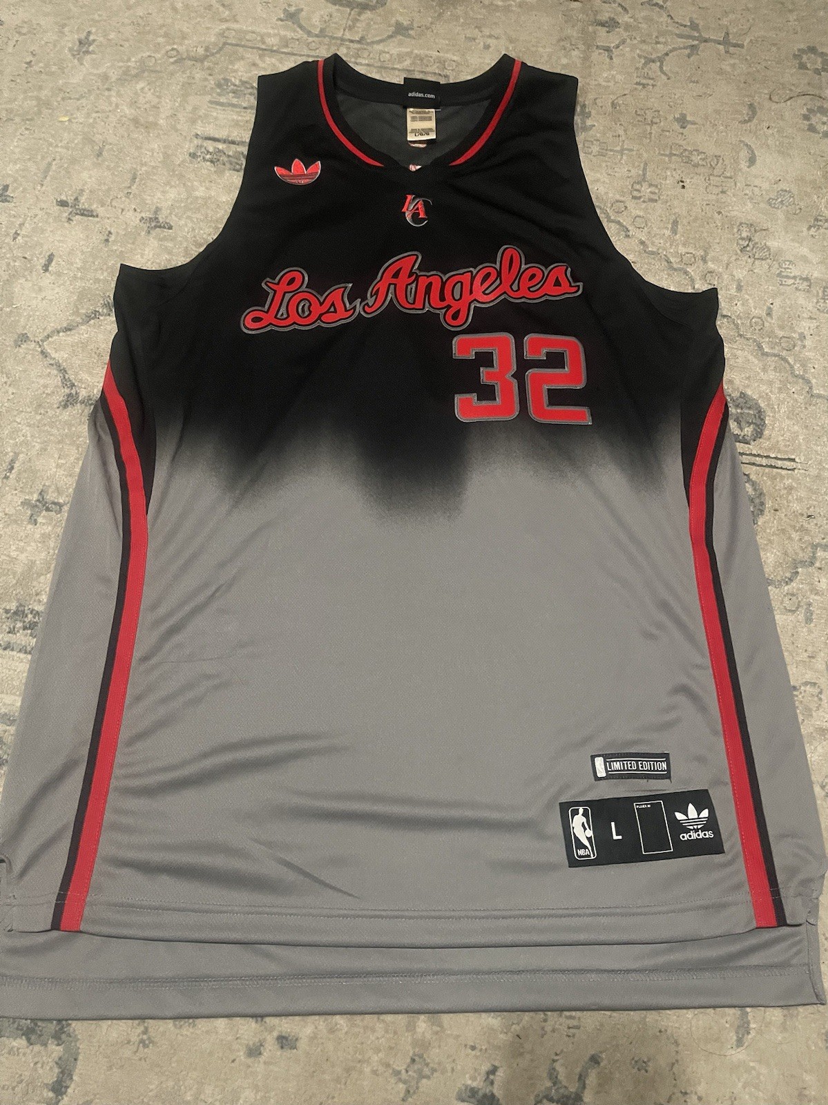 adidas Los Angeles Clippers #32 NBA Basketball Jersey Size L Black Gray Red thumbnail 3