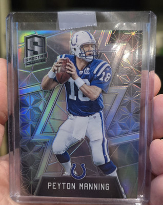 2016 Panini Spectra Silver Prizm /99 Manning, Elliott, Gronk, Wilson