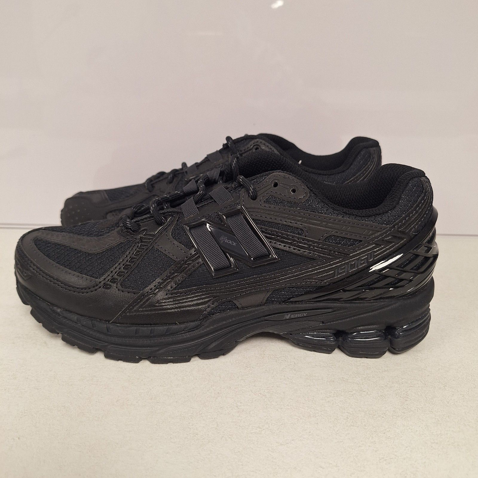 NEW BALANCE 1906 TRAINERS Size UK7 Brand New Genuine RRP£150 #G4 image 4