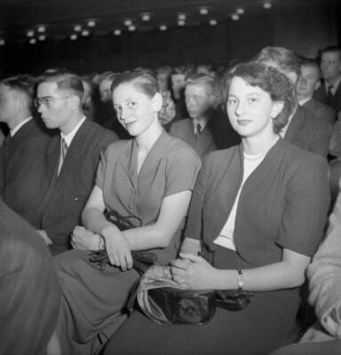 Young Citizens Celebration in Zurich 1949 Old Historic Photo 1