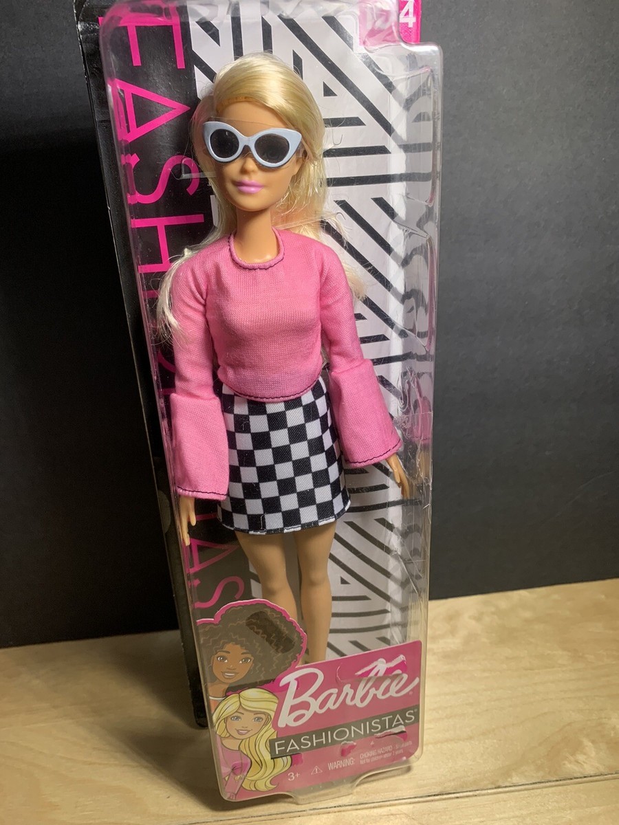 Barbie Fashionistas 104 Pink Top Black White Check Skirt