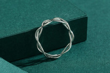 Elegant 925 Sterling Silver Creative Braided Texture Design Ring Size 5-9.5 