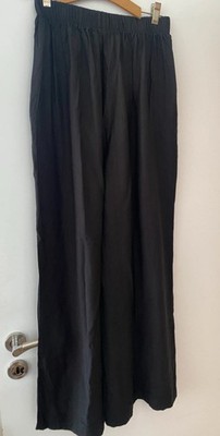 Neue schwarze Sommer  Hose Gr S/M Celine21