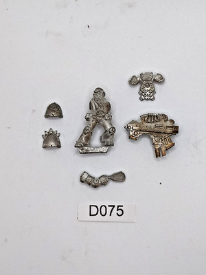 Warhammer 40k Space Marines Legion of the Damned Marine w Heavy Bolter OOP Metal