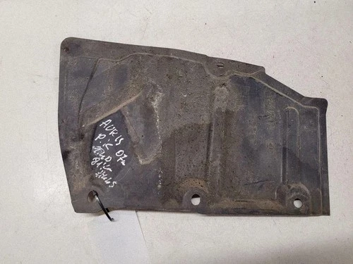 Engine splash shield