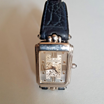 Pierre Balmain 2072 Damenuhr Mit Quarzwerk Saphir Crytal Swiss Made