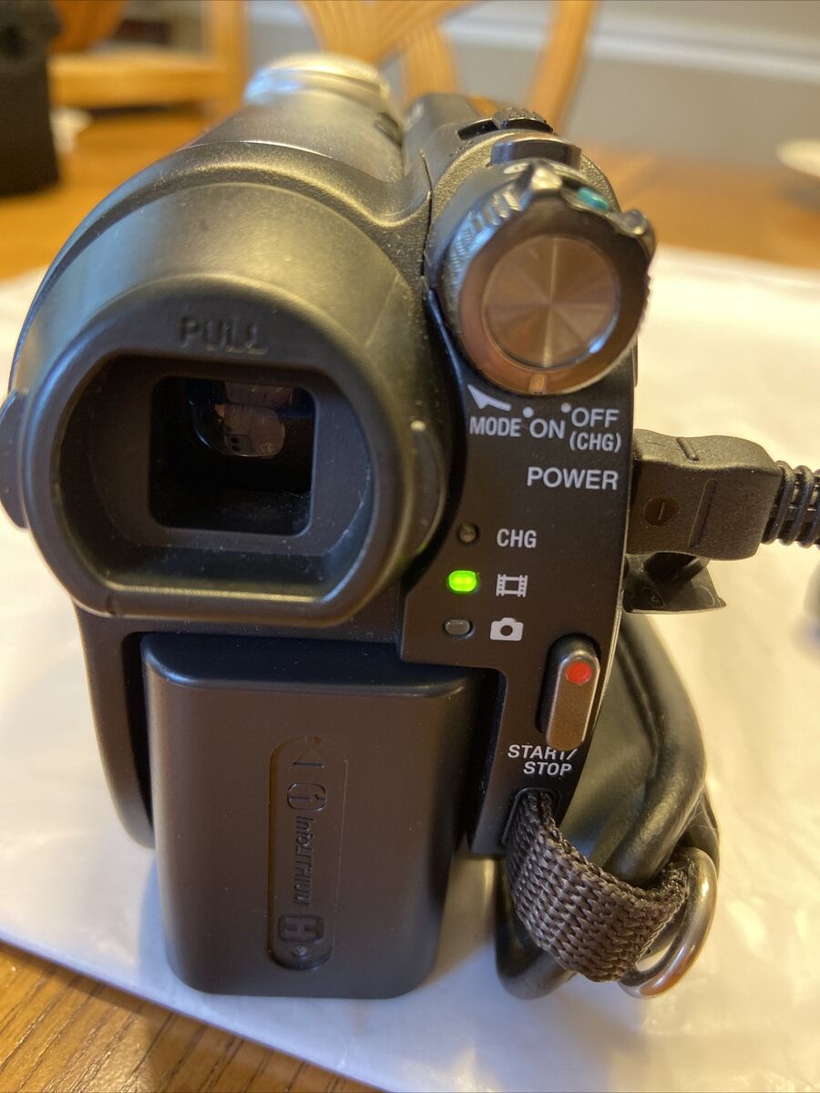 Sony Handycam DCR-DVD108 Camcorder Hybrid Plus Carl Zeiss Sony Handycam DCR-DVD108 Camcorder Hybrid Plus Carl Zeiss