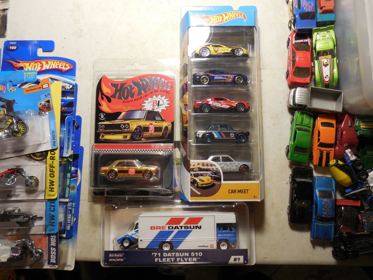 Hot Wheels '71 Datsun 510 LOT 3 RLC EXCLUSIVE TEAM TRANSPORT BRE 5