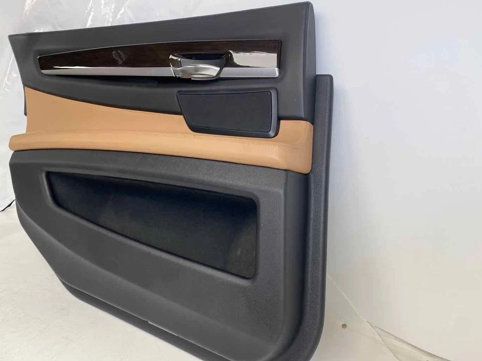 Panel de moldura de puerta del conductor trasero izquierdo con parasol marrón 0014071021 para BMW 740Li 09-15 Foto 3 de 4