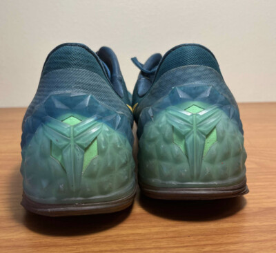 シューズ(男性用) Nike Kobe10 Radiant Emerald Nike Zoom Kobe Venomenon 5 Radiant Emerald Size 13 Sneakers