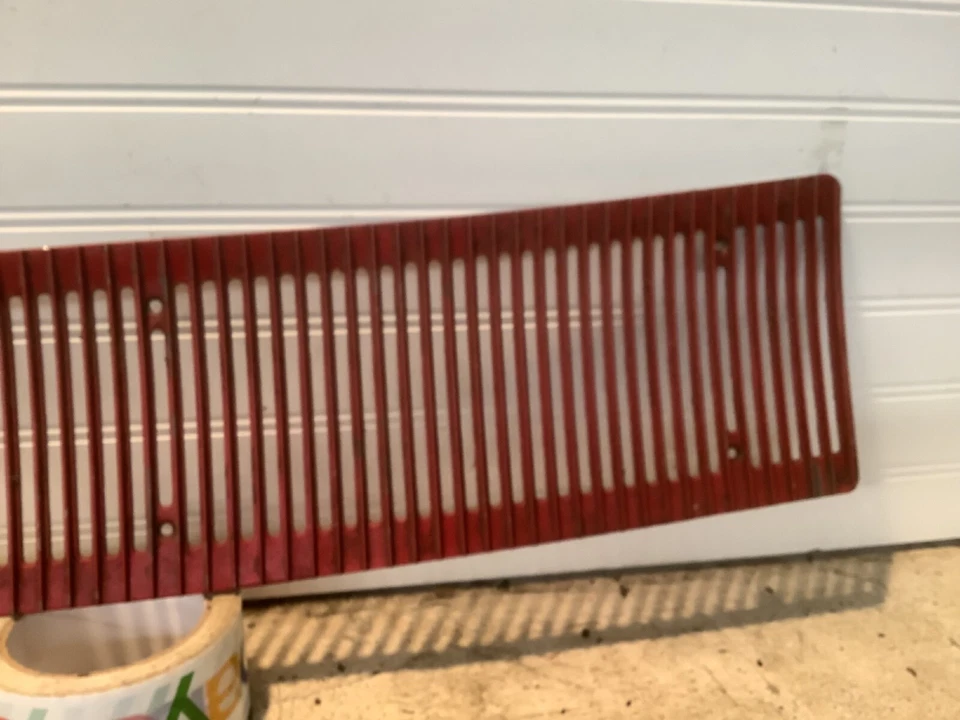 1967-1969 FORD THUNDERBIRD 2-DOOR HARDTOP REAR DECK EXTERIOR GRILL VENT  OEM - Image 4 of 4