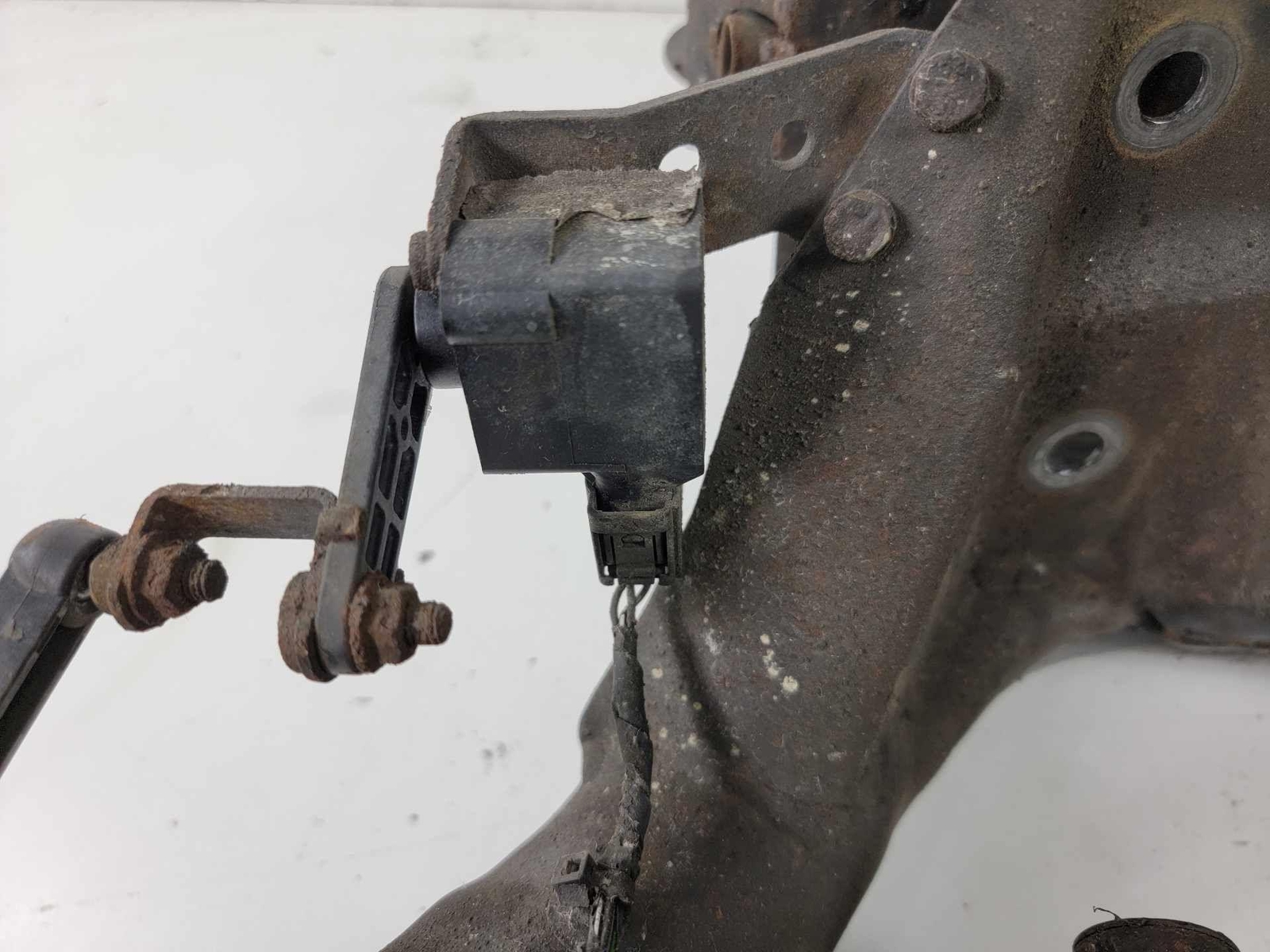 01-06 BMW M3 E46 Rear Subframe/Crossmember OEM# 33312282490 | eBay 