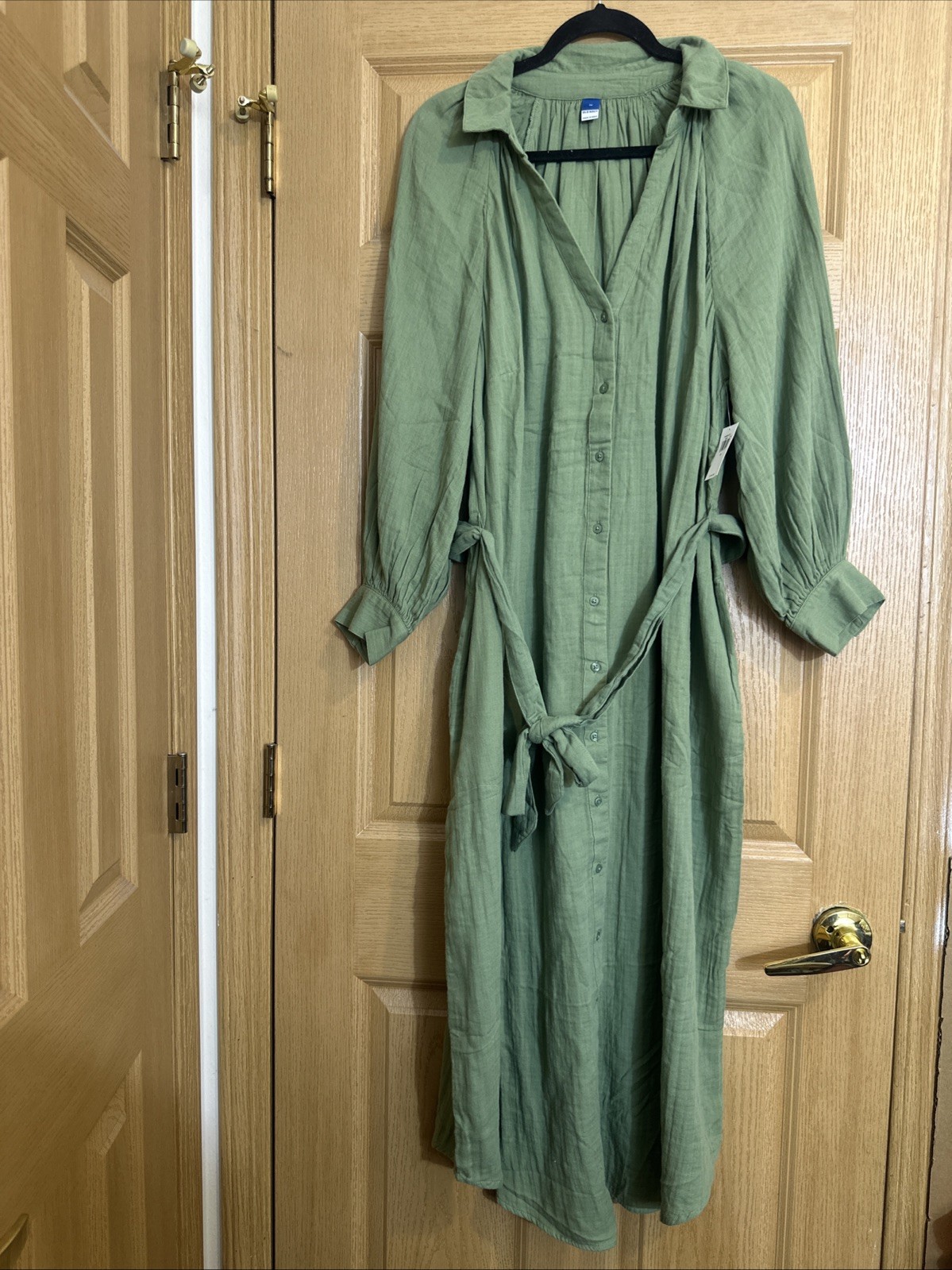 Picture 1 of 10