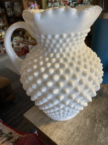 Vintage Fenton White Hobnail Pitcher/Vase Great Condition!