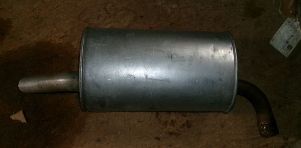 Nuevo silenciador GM L/H 1974 Chevy Corvette con motor 350 OEM # 340829 Foto 3 de 4