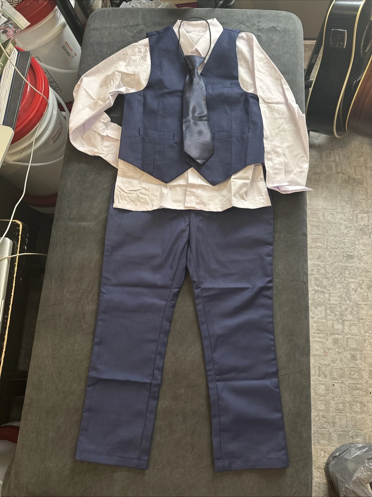 4 piece children’s vest suit navy blue size 6y