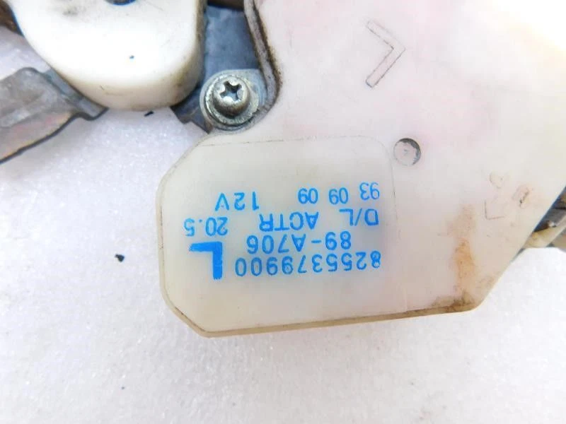 8255379900 L/R Actuador de cierre de cerradura de puerta trasera izquierda Nissan Altima 1993 uHO141 Foto 4 de 4