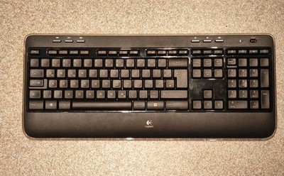 Schnurlose Bluetooth Tastatur Logitech K520 DEUTSCH Mit Dongl