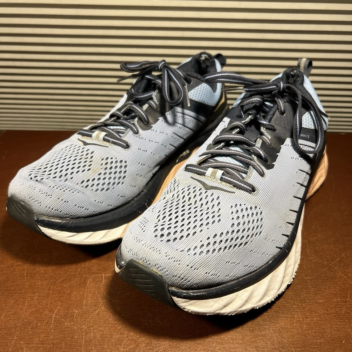 GW限定値下げ！ホカオネオネ　ARAHI3 27.5センチ 極上の履き心地！春ラン始めはHOKA ONE ONEの最新モデル「ARAHI 3」で