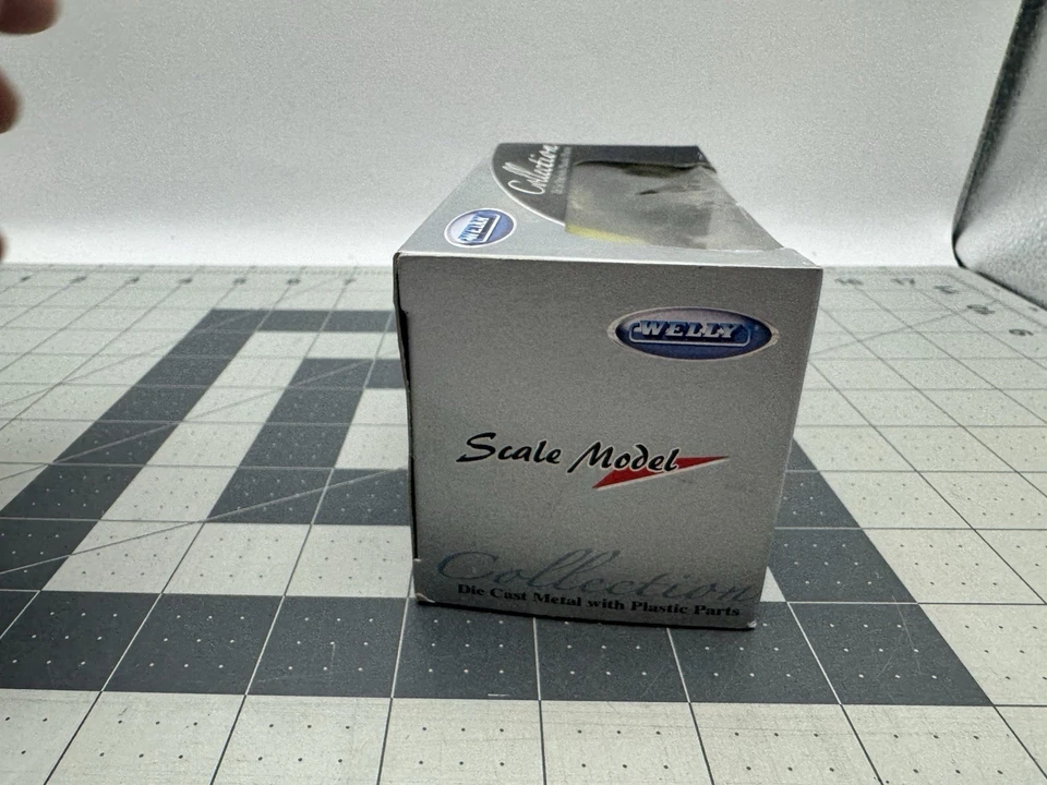 1970 Ford Mustang Yellow Welly 1:43 Diecast Sealed - HTF - Rare - Image 3 of 4