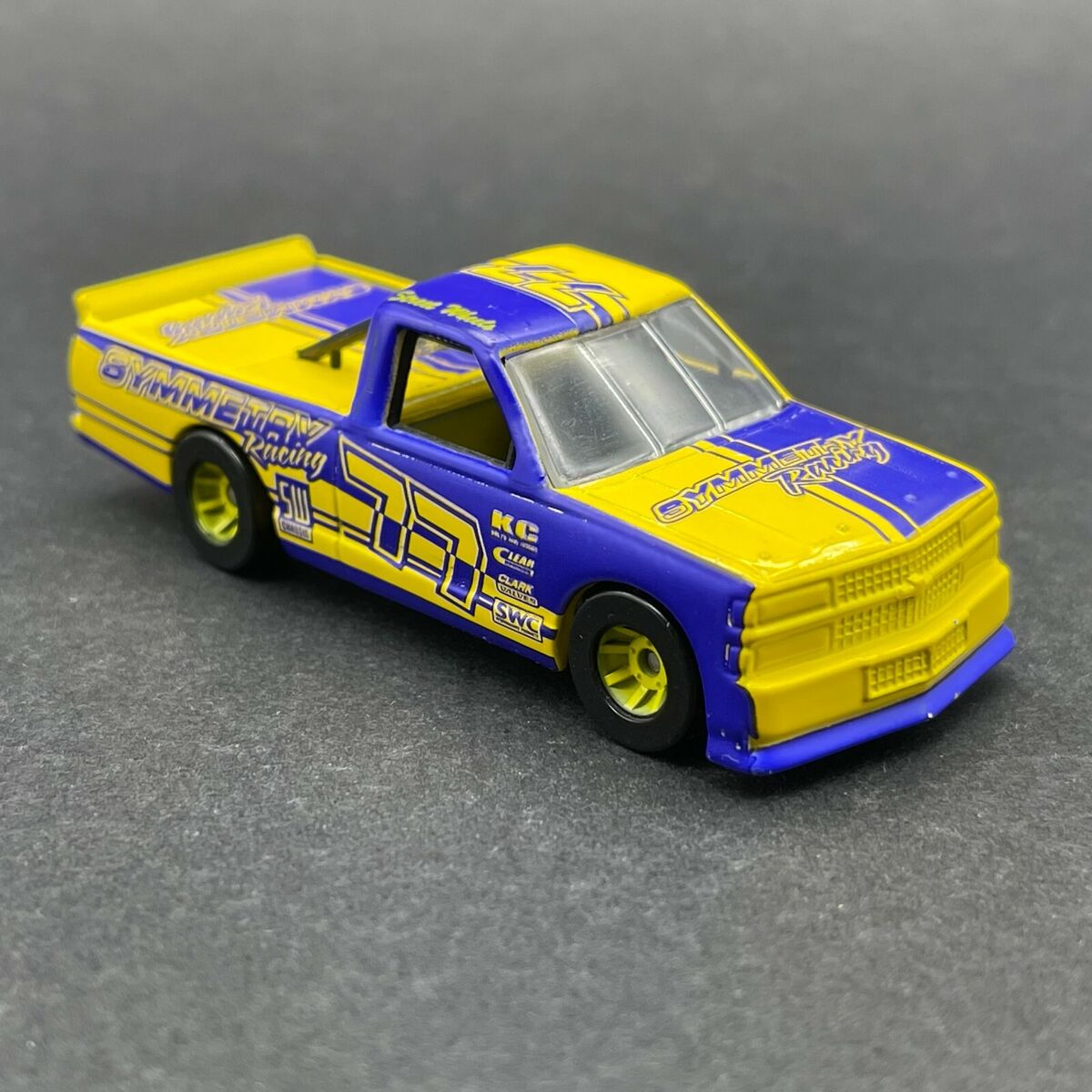【アメリカン雑貨】racing champions Chevrolet Racing Champions #77 Symmetry Racing Chevrolet Chevy Race
