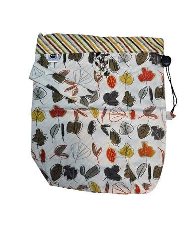 Bling Your String Leaf Mid Buddy Drawstring Pouch 