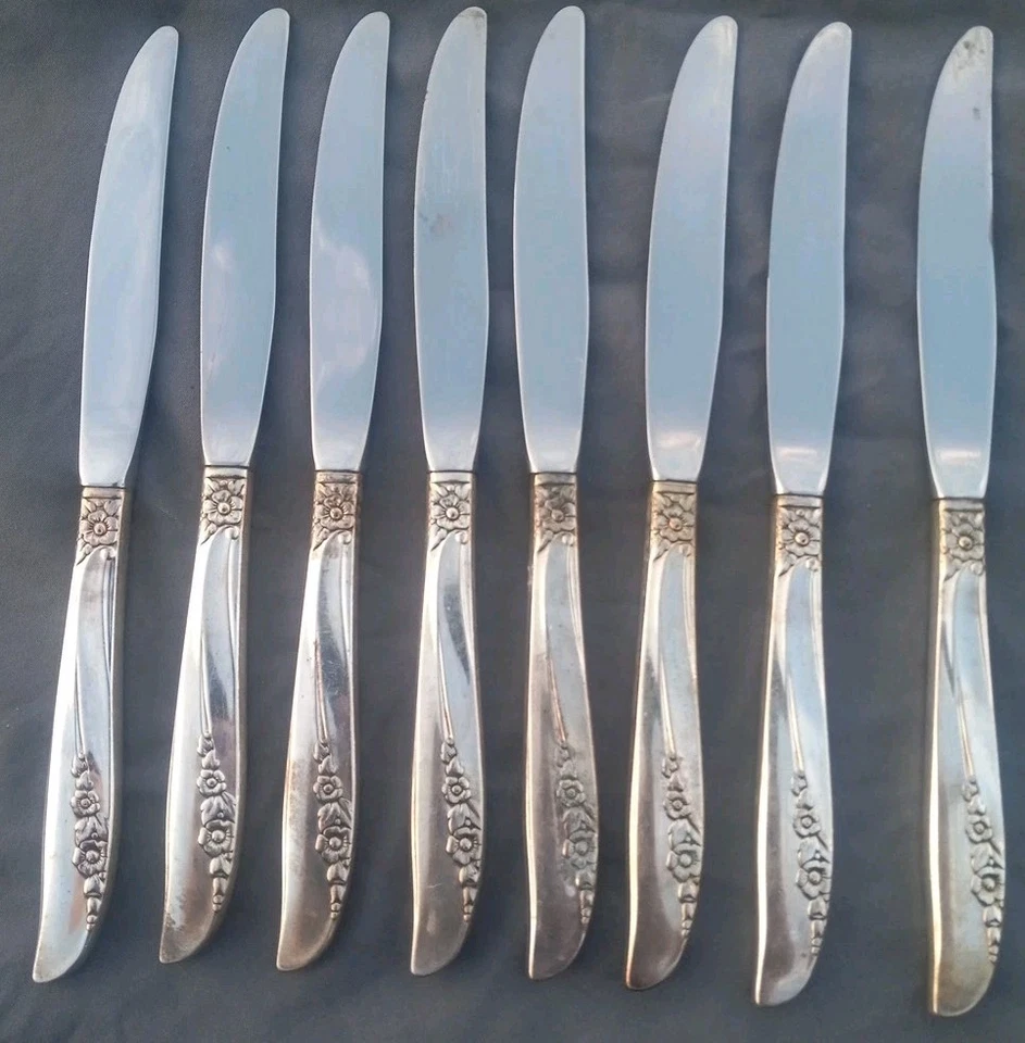 Винтажные столовые приборы Oneida 1881 Rogers Lilac Time посеребренные 52 шт. нуждаются в полировке - Изображение 2 из 4