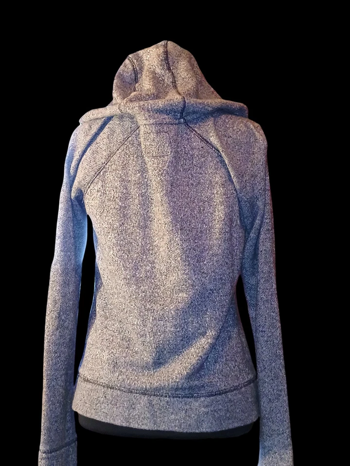 Nollie Women's Medium Grayish Full Zip Hoodie With Pockets - Image 3 of 4