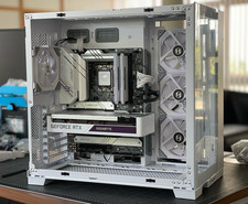 ASUS Desktop-PC Tower weiß mit NVIDIA GeForc...