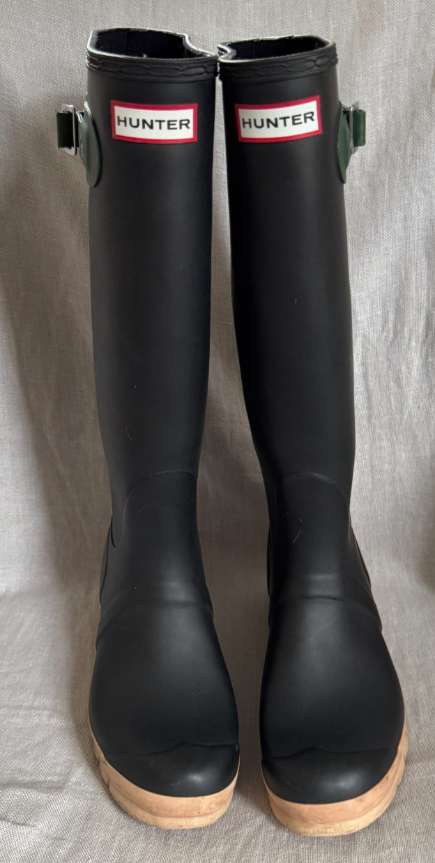 S Size 8 Black Green Waterproof Knee High Rain Boots