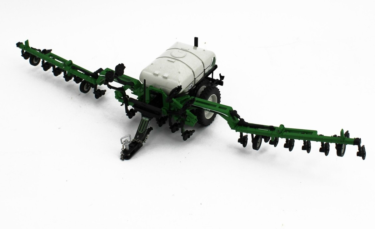 2023 SpecCast 1:64 *GREEN* J&M Model 6026 Nitrogen Applicator