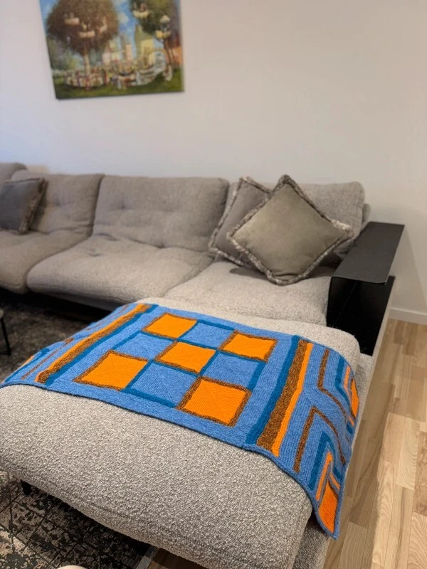 NEW HANDMADE KNIT KNITTED BLANKET THROW WOOL GEOMETRIC PATTERNED CHRISTMAS GIFT - Image 2 of 4