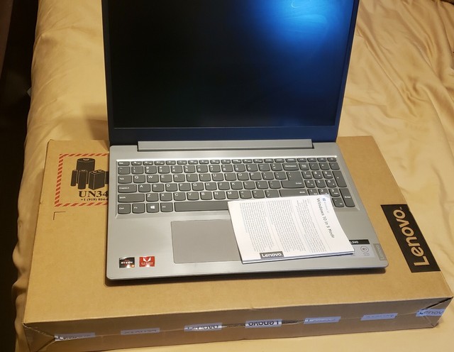 Lenovo IdeaPad L340 15.6" (1TB HDD, AMD Ryzen 3 3.50 GHz, 8GB) Laptop