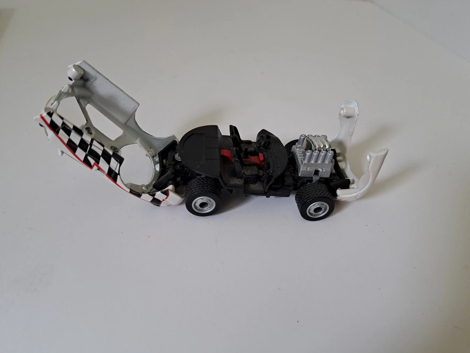 Picture 8 of 10
