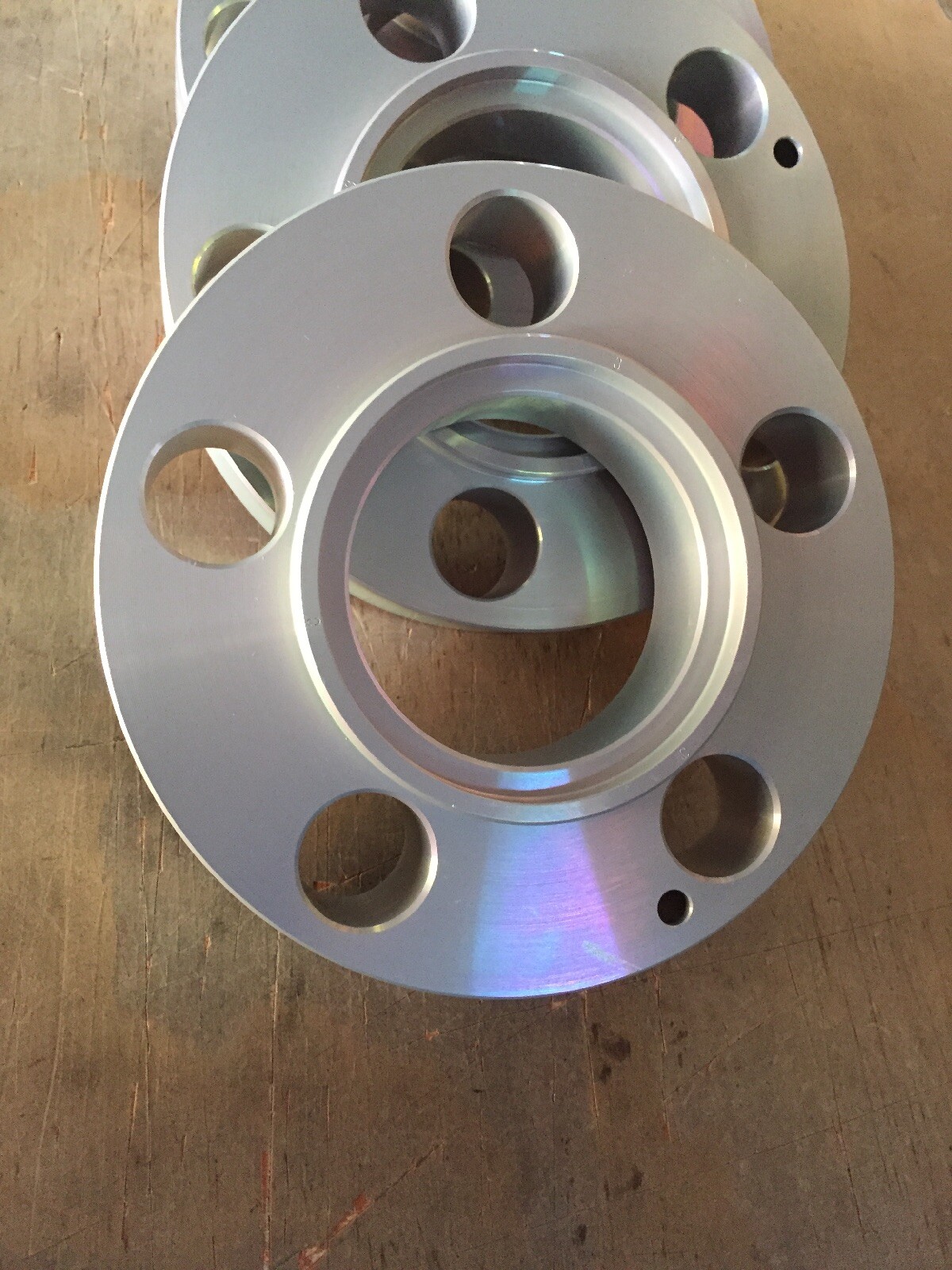 BRABUS Wheel Spacer 25 MM 86 MM To 66.5 MM Hub centric set Of 4 Pcs #6266130154