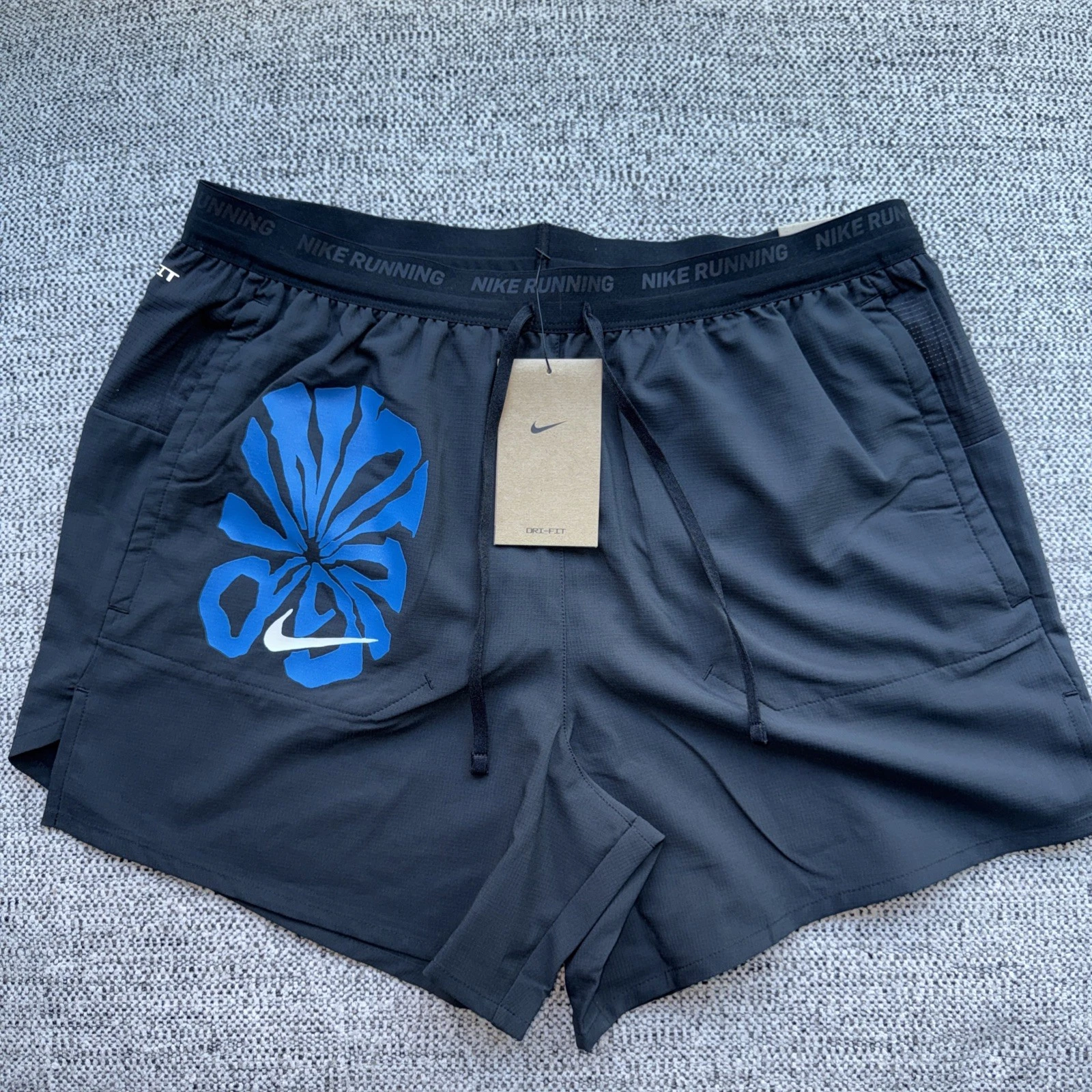 Nike Men Stride Run Energy Dri-FIT 5” Lined Black Running Shorts FV9612-010 Sz M