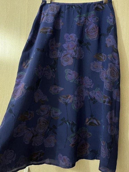 Women Laura Ashley Skirt Navy Silk 36 / S / 44